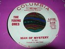 THE YOUNG ONES - Man Of Mystery/Sour Grapes - DJ, 60's SPACE-SURF 2-sider *NM*