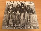 THE RAMONES S/T LP SELF TITLE 1976 U.S. SIRE + INNER SLEEVE DEAD BOYS DUST NICE