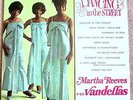 MARTHA REEVES & THE VANDELLAS. DANCING IN THE STREET. VINYL LP. STML 11099
