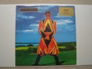 David Bowie / Earthling Blue Vinyl LP/ Music on Vinyl  Limited & numbered 1400