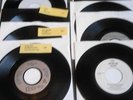 Vinyl jukebox records;Dance/RnB: TLC,EMF,Wyclef, LL Cool J, Goldbug, Lisa Marie