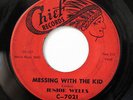 JUNIOR WELLS-MESSING WITH THE KID /UNIVERSAL ROCK ON CHIEF R&B NEW BREED 45