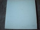 BEATLES 2 LP SET APPLE SWBO 101 #0544759 WHITE ALBUM W/4 PHOT. & FULL COLOR POST