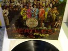 THE BEATLES SGT PEPPER'S LONELY HEARTS CLUB BAND, UK PARLOPHONE LP, ONE BOX EMI