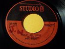 Basil Daley - Hold Me Baby /Reggae 45