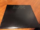 AC/DC // BACK IN BLACK. 1980 ORIG. RED ALBERTS + INSERT LP