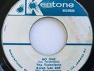 REGGAE 45 / TECHNIQUES BYRON LEE & DRAGONAIRES / DON'T DO IT / NO ONE / KENTONE