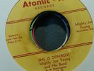 Blues 45 MIGHTY JOE YOUNG She Is Different ATOMIC-H (USA, 1959)