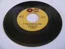 THE MIRACLES - IF YOUR MOTHER ONLY KNEW / WAY OVER THERE - TAMLA