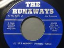Runaways GARAGE SOUL DOO WOP 45 EP It's Alright Hello Stranger Daddy's Home HEAR