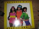 THE JONES GIRLS, MINT VINYL, KEEP IT COMIN  (1984 RARE STAMPED DEMO)
