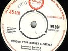 DESMOND DEKKER/SKINHEAD REGGAE/ISLAND 45/HONOUR YOUR MOTHER AND FATHER - MADGE