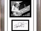 ULTRA COOL - STEVIE RAY VAUGHAN - GUITAR LEGEND - ORIGINAL HAND SIGNED AUTOGRAPH