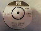 THE KINKS DAYS /SHES GOT EVERYTHING  45 RPM SINGLE