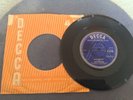 THE ORCHIDS -LOVE HIT ME rare UK 1963 DEMO PROMO / GIRL BEAT MOD / DANCER / SOUL
