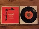 The Jam - Just Who Is The 5 O'Clock Hero  7