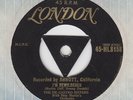 DE CASTRO SISTERS I'm Bewildered (LONDON) Gold Tri Centre UK 45