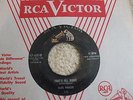 Elvis Presley - That's All Right / Blue Moon Of Kentucky - RARE 1955 USA 45