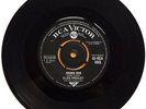 EX  ELVIS PRESLEY HOUND DOG  / BLUE SUEDE SHOES  7