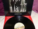 Kiss Dressed to kill Germany LP OIS Casablanca 6399 059