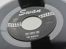 THE BEATLES ORIG 1964 USA  SWAN 45 SHE LOVES YOU  DONT DROP OUT RECO-ART - PHILA