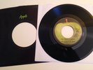 Hot Chocolate / Give Peace A Chance & Living Without Tomorrow / Apple 45 NM+