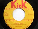SAUCERS 45 Flossie Mae / Hi-oom KICK  M- Doowop F1314