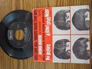 Beatles 45 United Artists UA745 And I Love Her/Ringo's Theme(This Boy) & Sleeve