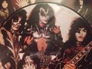 KISS PICTURE DISC SMASHES THRASHES AND HITS SIMMONS STANLEY FREHLEY CRISS CARR