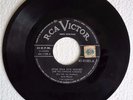 ELVIS PRESLEY Are You Lonesome Tonight / I Gotta Know 45 7