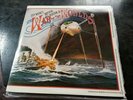 THE WAR OF THE WORLDS JEFF WAYNES MUSICAL VERSION LP NEAR MINT WITH BOOK..1978 C