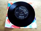MARTHA REEVES & THE VANDELLAS - NOWHERE TO RUN 7
