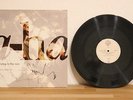 ORIGINAL Autogramme von A-HA. pers. gesammelt auf VINYL 12