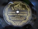 Victor 23576, Kid Smith & Family, Whisper Softly.../Little Bessie (listen)