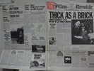 JETHRO TULL / THICK AS A BRICK, RARE JAPAN ORIG. 1ST PRESS LP P-8233 FOLD-OUT EX