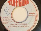 BOB MARLEY & WAILERS - HURTING INSIDE / CONCRETE JUNGLE - TUFF GONG ( REGGAE 7 )