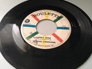 Rockabilly 45 - Johnnie Strickland - She's Mine - Roulette -45rpm