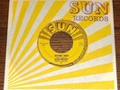 ELVIS PRESLEY   MYSTERY TRAIN  b/w I FORGOT   UK SUN 1ST PRESS 7