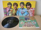 THE BEATLES-Sgt PEPPERS LONELY HEARTS CLUB BAND -RE-ISSUE - EX CONDITION