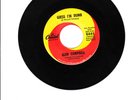 RARE GLEN CAMPBELL 45 GUESS I'M DUMB WRITTEN/PROD. BY BRIAN WILSON  VG++