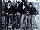 RAMONES 1st ALBUM INSANELY RARE SEALED ORIG'76 SIRE LP w/1st CAT# PUNK MILESTONE