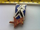 DAVID BOWIE -  RARE USA 1983 SERIOUS MOONLIGHT TOUR ENAMEL PIN BADGE - STENTON