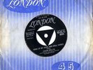 Chuck Willis - Hang Up My Rock 'N' Roll Shoes/What Am I Living For (HLE 8635)