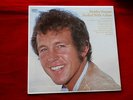 BOBBY VINTON  SEALED WITH A KISS  COMPACT 33  NEAR MINT  RARE EPIC   POP 45