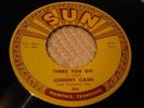 SUN JOHNNY CASH 10 DIFFERENT ORIGINAL SUN 45'S UNPLAYED OLD STOCK