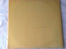 * THE BEATLES WHITE ALBUM  WITH LYRICS SHEET & PICS 1968 No:0018546**