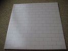 PINK FLOYD - THE WALL - UK ISSUE DOUBLE LP SET ON EMI/HARVEST RECORDS - 1979