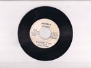 LEAVE YAH-FREDDIE McGREGOR 7 INCH KILLER ROOTS