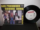 The Runaways,Mer. 73887,
