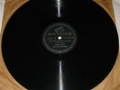 GLENN MILLER & ORCHESTRA - IN THE MOOD / TUXEDO JUNCTION - 78RPM RCA USA